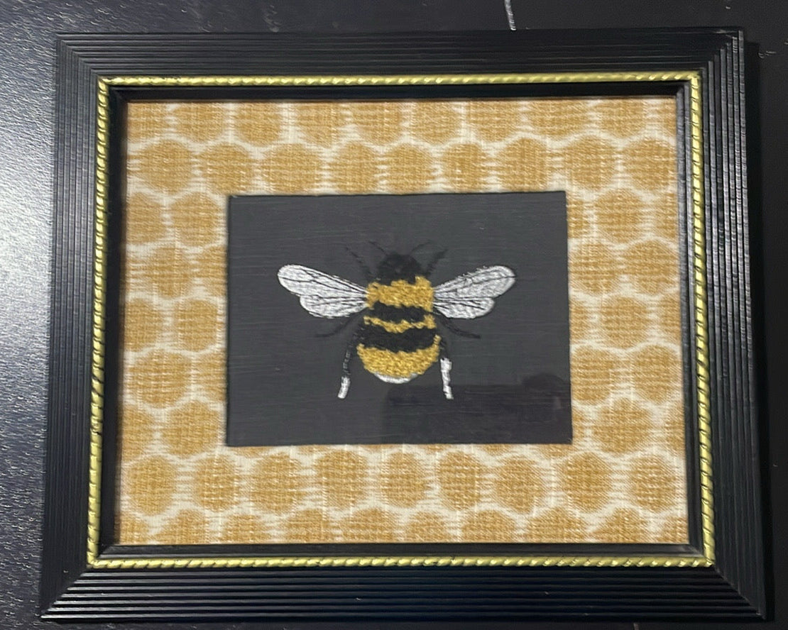 Bee Black frame