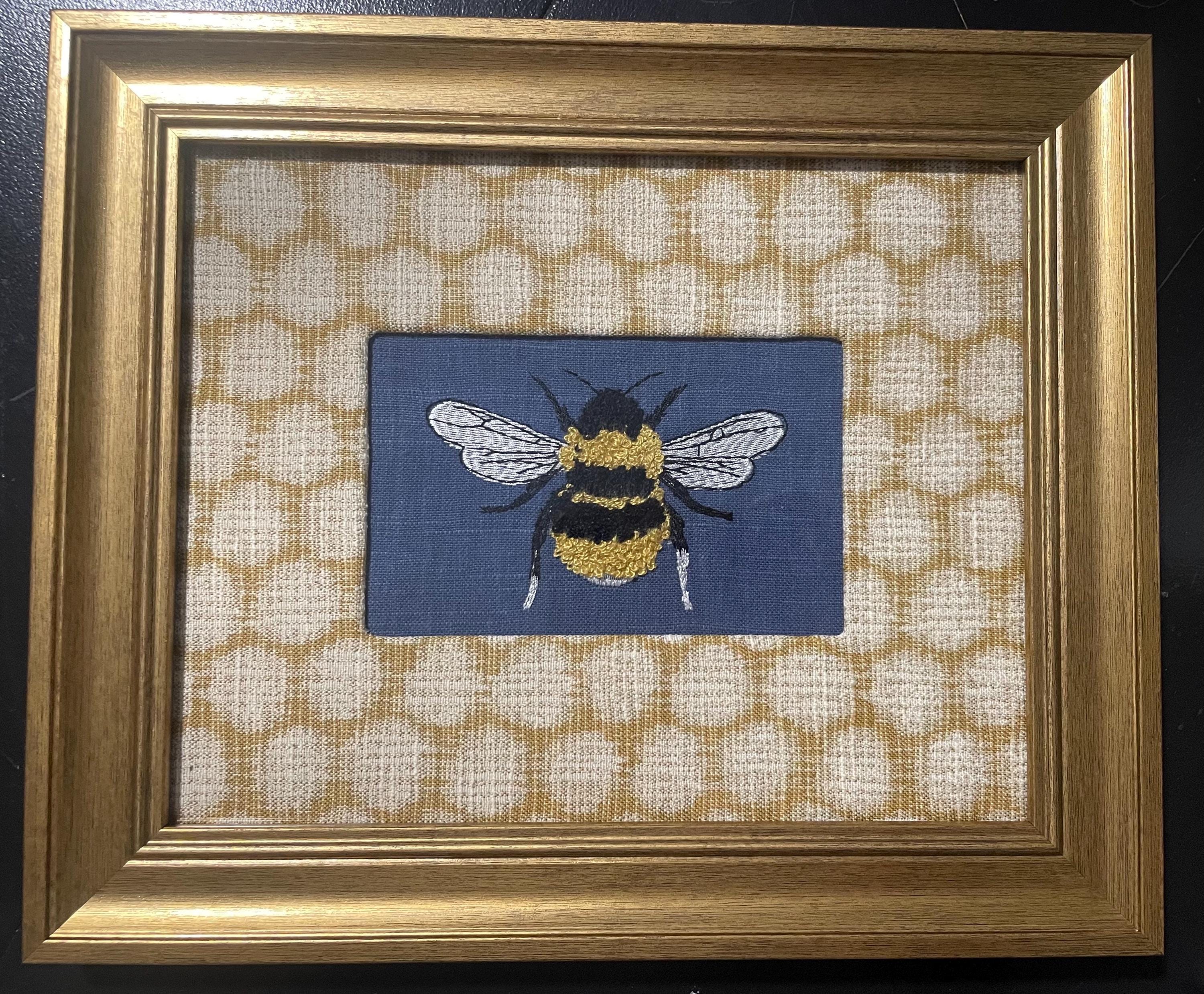 Ballard Designs Mia Dijon honeycomb fabric matting with adorable fabric bee in the center!
