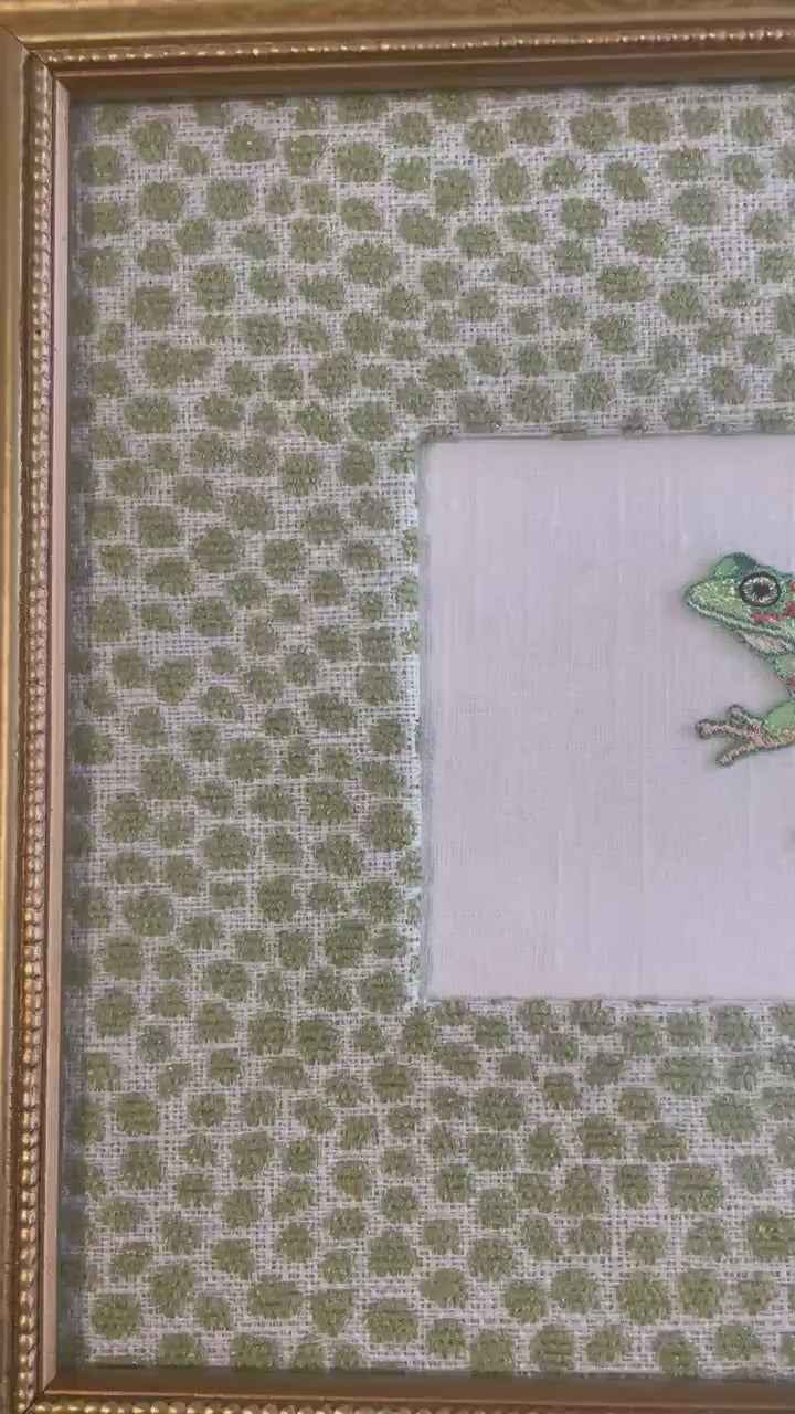 Embroidered Frog Art – White Linen, Ballard Designs Tully Pear Mat